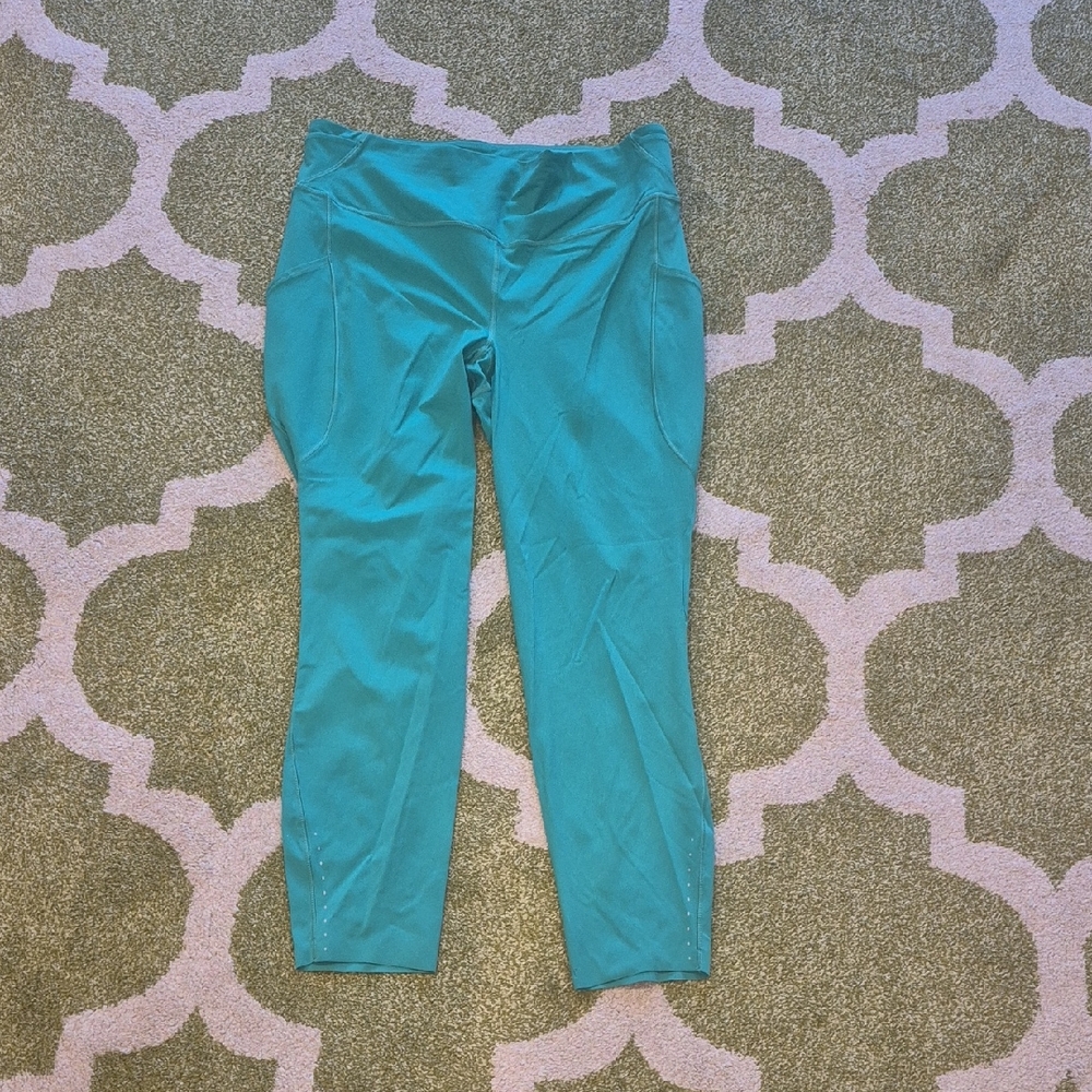 Lululemon Fast and Free High-Rise Tight 25” with Pockets Kelly Green (14)